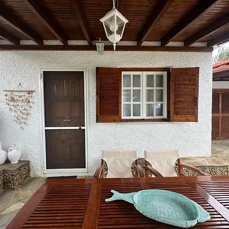 Achladies Cottages
